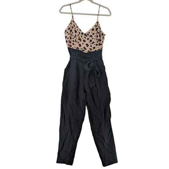 Socialite Cheetah Jumpsuit XS Beige Black Animal Print‎ VNeck Belted One Piece - Picture 1 of 12